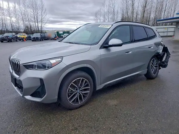 WBX73EF00S5371212 2025 BMW X1 - Image 1