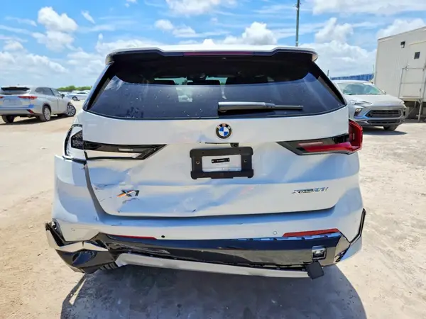 2026 BMW X1 auction photo 6