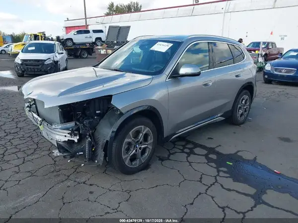 WBX73EF01S5033933 2025 BMW X1 - Image 2
