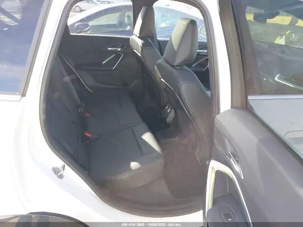 WBX73EF01S5075826 2025 BMW X1 - Image 8