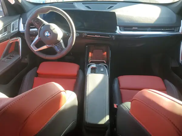 WBX73EF01S5186537 2025 BMW X1 - Image 8