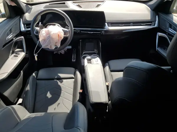 WBX73EF01S5215017 2025 BMW X1 - Image 8