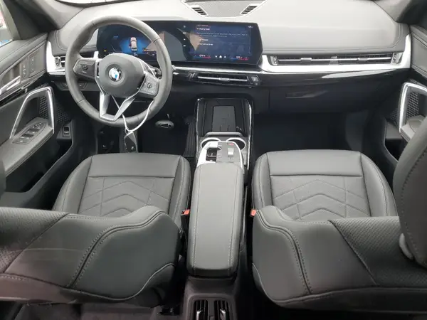 WBX73EF01S5250205 2025 BMW X1 - Image 8