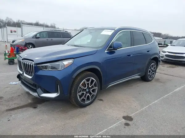 WBX73EF01S5390576 2025 BMW X1 - Image 2