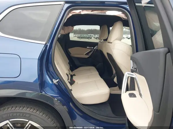 WBX73EF01S5390576 2025 BMW X1 - Image 8