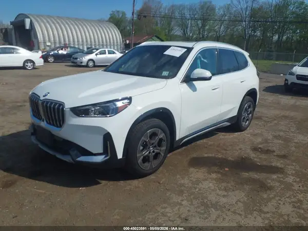 WBX73EF01T5618108 2026 BMW X1 - Image 2