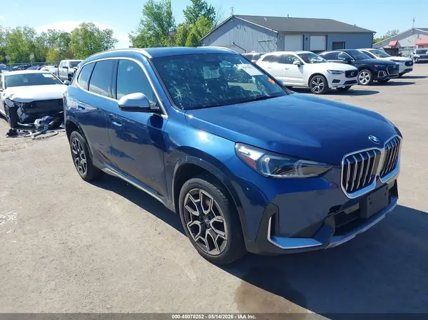 WBX73EF02P5V75095 2023 BMW X1 - Image 1