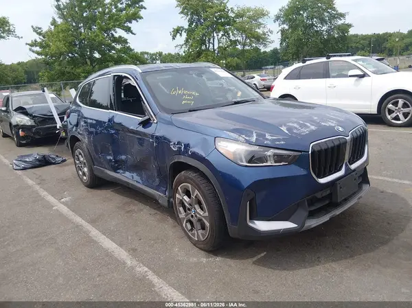 WBX73EF02P5W41838 2023 BMW X1 - Image 1