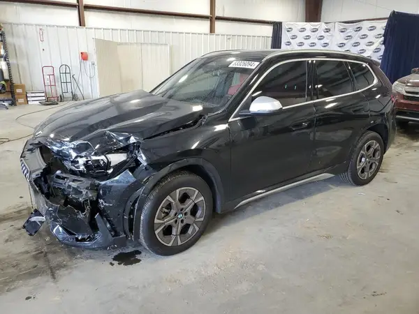 WBX73EF02P5Y22194 2023 BMW X1 - Image 1