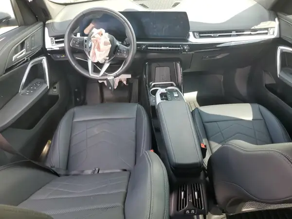 WBX73EF02R5Y97111 2024 BMW X1 - Image 8