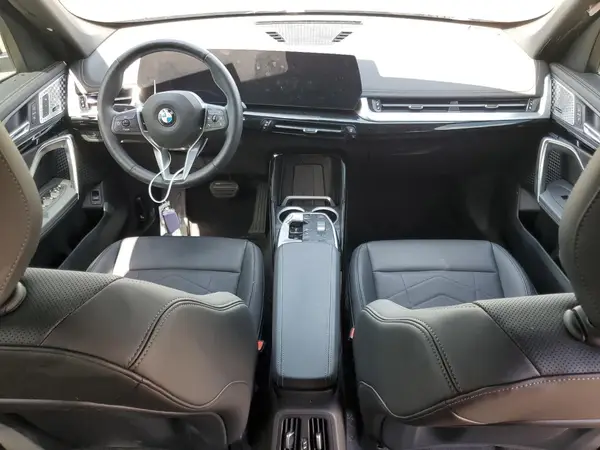 WBX73EF02S5044732 2025 BMW X1 - Image 8
