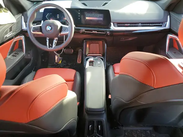 WBX73EF02S5123138 2025 BMW X1 - Image 8