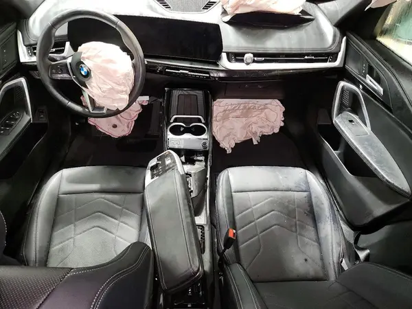 WBX73EF02T5408987 2026 BMW X1 - Image 8