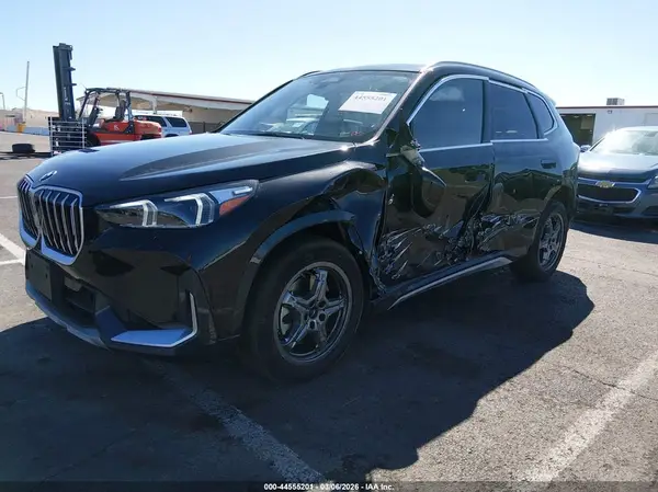 WBX73EF02T5459616 2026 BMW X1 - Image 2