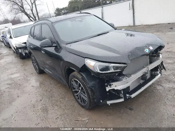 WBX73EF03P5X27028 2023 BMW X1 - Image 1