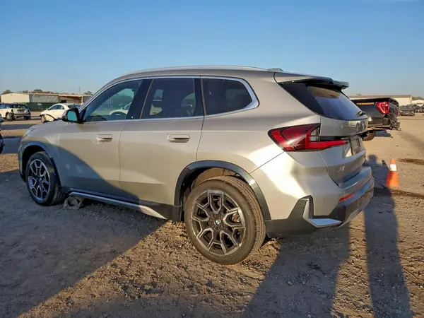 WBX73EF03P5X73555 2023 BMW X1 - Image 2