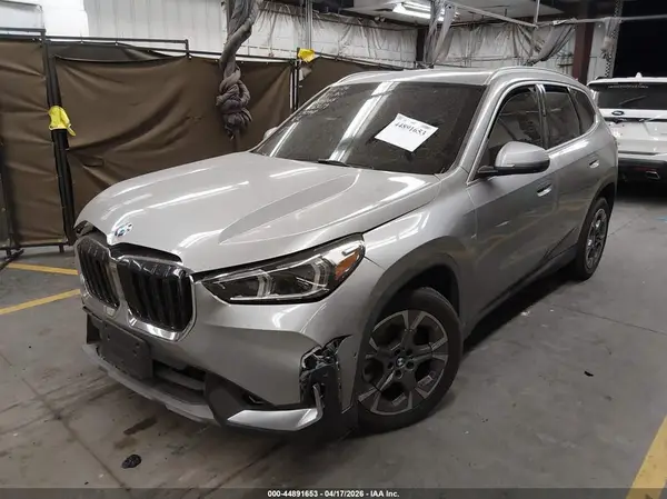 WBX73EF03P5X84555 2023 BMW X1 - Image 2