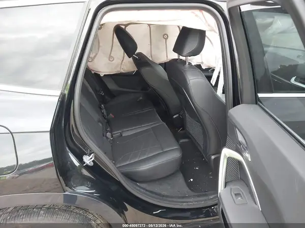 WBX73EF03R5Z81681 2024 BMW X1 - Image 8