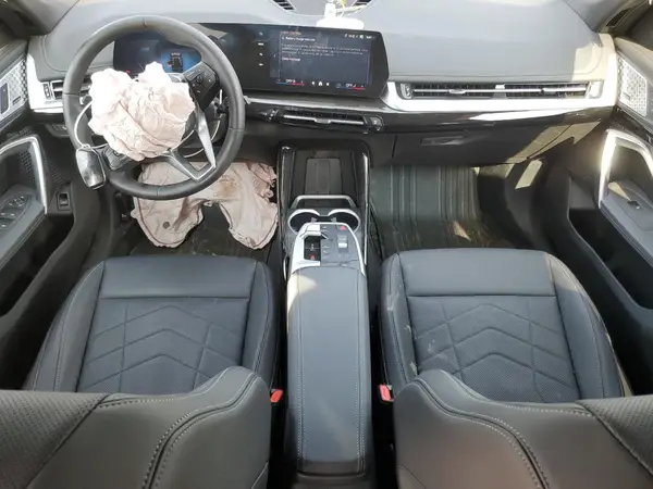 WBX73EF03R5Z95340 2024 BMW X1 - Image 8