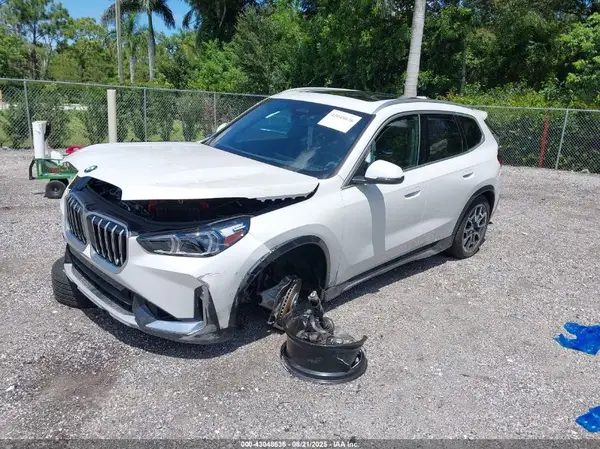 WBX73EF03S5055772 2025 BMW X1 - Image 2