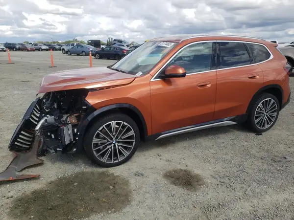 WBX73EF03S5094250 2025 BMW X1 - Image 1