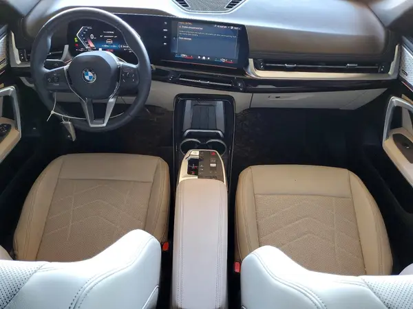 WBX73EF03S5166788 2025 BMW X1 - Image 8