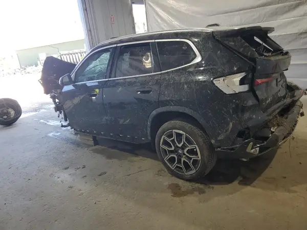 WBX73EF03S5322666 2025 BMW X1 - Image 2
