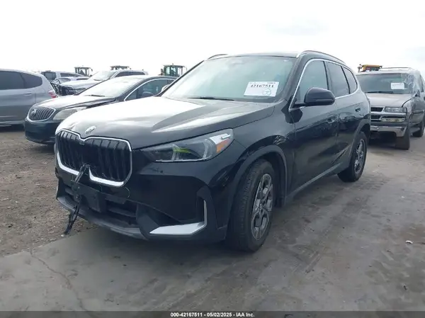 WBX73EF04P5W37659 2023 BMW X1 - Image 2