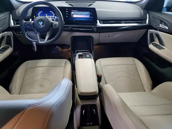 WBX73EF04R5Y89351 2024 BMW X1 - Image 8
