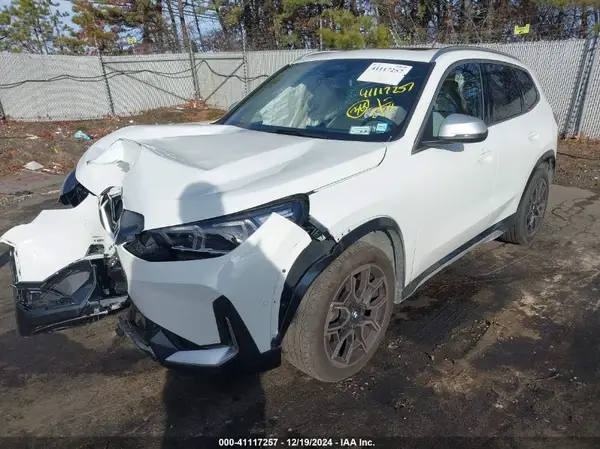 WBX73EF04R5Z28911 2024 BMW X1 - Image 2
