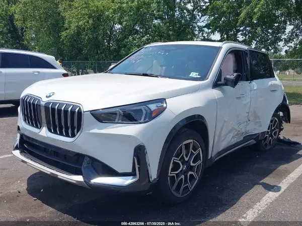 WBX73EF04R5Z73606 2024 BMW X1 - Image 2