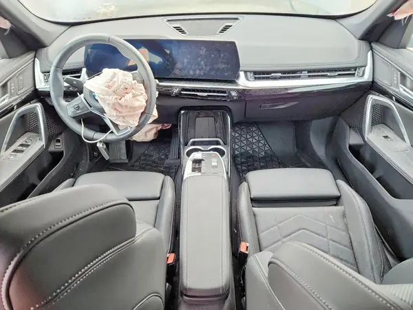 WBX73EF04R5Z77705 2024 BMW X1 - Image 8