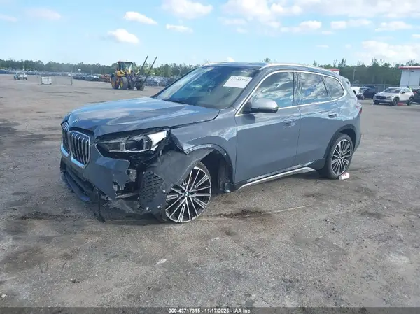 WBX73EF04R5Z92995 2024 BMW X1 - Image 2