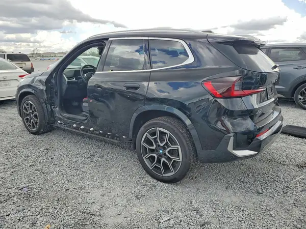WBX73EF04S5072340 2025 BMW X1 - Image 2