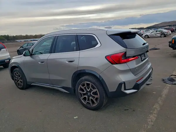 WBX73EF04S5379572 2025 BMW X1 - Image 2