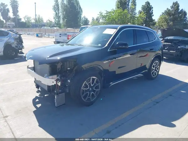WBX73EF04T5486333 2026 BMW X1 - Image 2