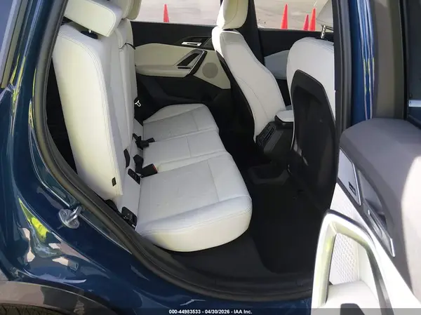 WBX73EF04T5501512 2026 BMW X1 - Image 8