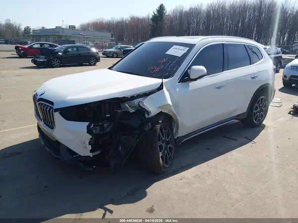 WBX73EF04T5516821 2026 BMW X1 - Image 2