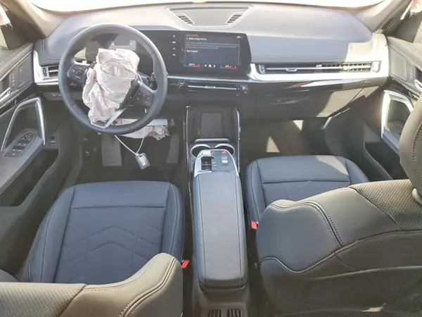 WBX73EF04T5588201 2026 BMW X1 - Image 8