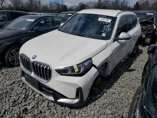 WBX73EF05R5Y30843 2024 BMW X1 - Image 1