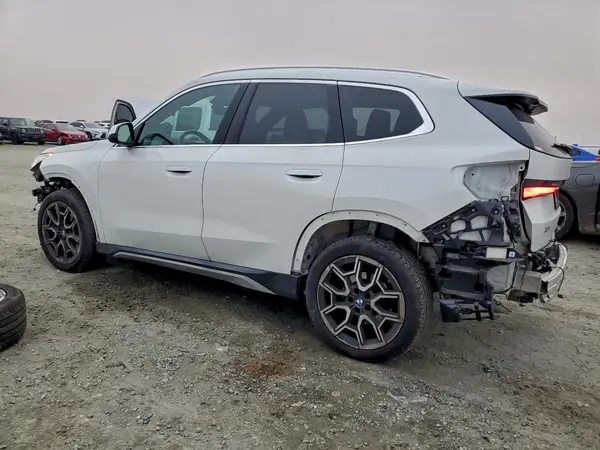 WBX73EF05S5044434 2025 BMW X1 - Image 2