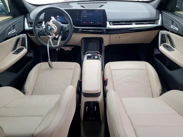 WBX73EF05S5156540 2025 BMW X1 - Image 8