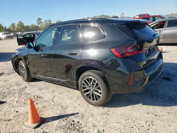 WBX73EF05S5227445 2025 BMW X1 - Image 2