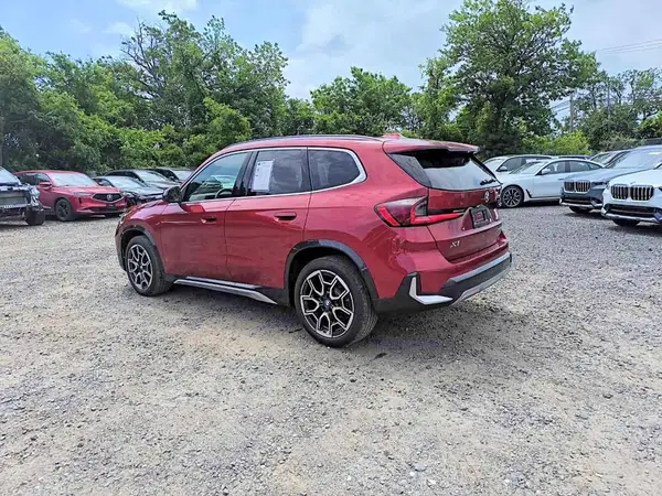 WBX73EF05T5425329 2026 BMW X1 - Image 2