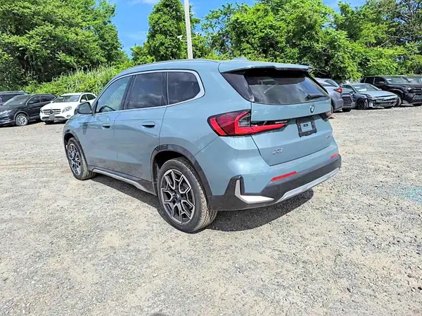 WBX73EF05T5612831 2026 BMW X1 - Image 2