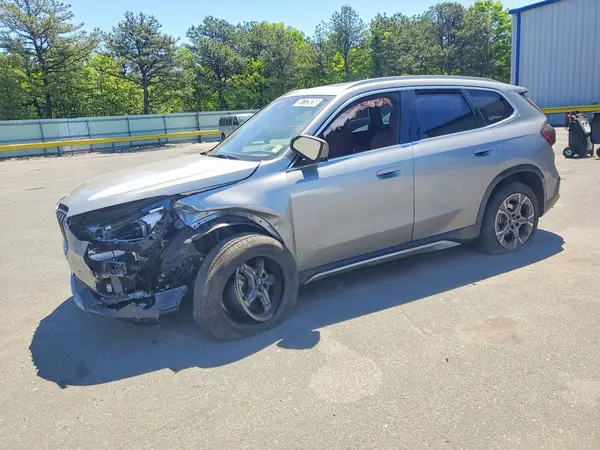 WBX73EF05T5627586 2026 BMW X1 - Image 1