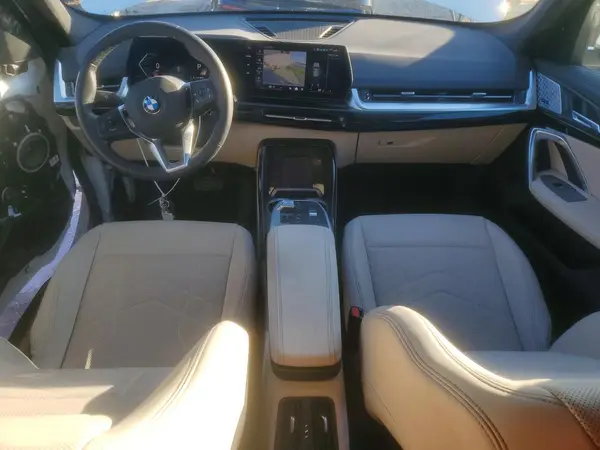 WBX73EF06R5Y29605 2024 BMW X1 - Image 8