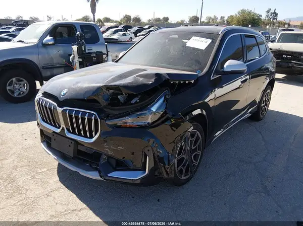 WBX73EF06R5Y38918 2024 BMW X1 - Image 2