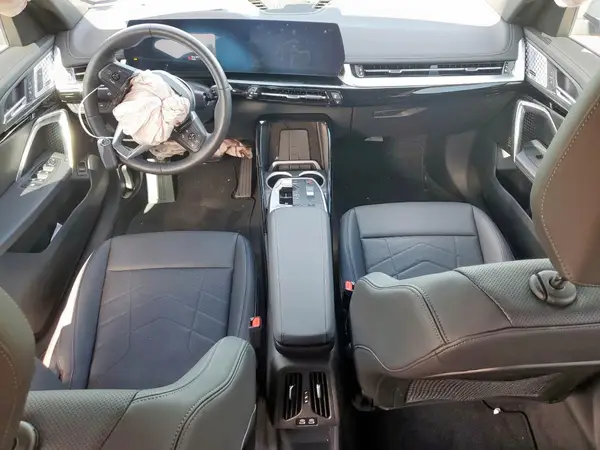 WBX73EF06R5Y82689 2024 BMW X1 - Image 8