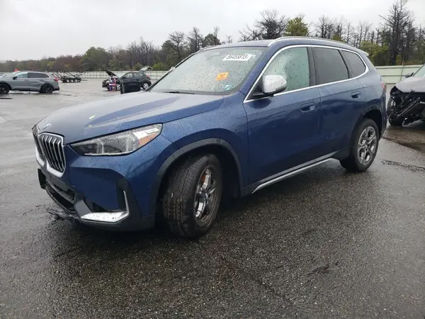 WBX73EF06R5Z87068 2024 BMW X1 - Image 1